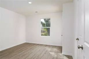 711 Fairview St, High Point, NC 27260 - Photo 13