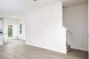 711 Fairview St, High Point, NC 27260 - Photo 7