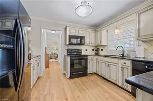 3703 Tattershall Dr, Greensboro, NC 27410 - Photo 9