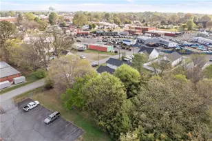 312 Cleveland Ave, Burlington, NC 27215 - Photo 25