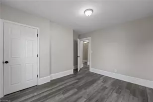 312 Cleveland Ave, Burlington, NC 27215 - Photo 15