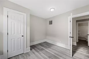 312 Cleveland Ave, Burlington, NC 27215 - Photo 11