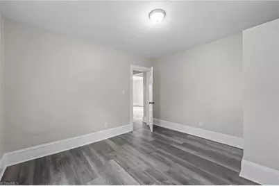 312 Cleveland Avenue, Burlington, NC 27215 - Photo 13