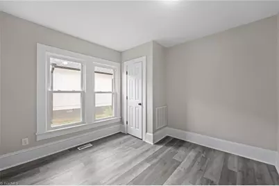 312 Cleveland Avenue, Burlington, NC 27215 - Photo 7