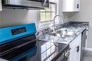 1436 Lanier Ct, Burlington, NC 27217 - Photo 7