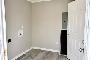 1436 Lanier Ct, Burlington, NC 27217 - Photo 9