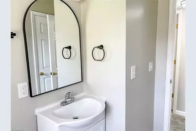 1436 Lanier Court, Burlington, NC 27217 - Photo 17