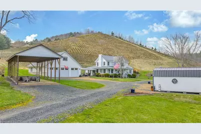 369 Spencer Branch Road, Lansing, NC 28643 - Photo 9