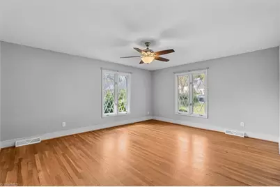 904 Pebble Drive, Greensboro, NC 27410 - Photo 23