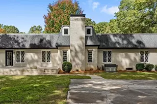 904 Pebble Dr, Greensboro, NC 27410 - Photo 39