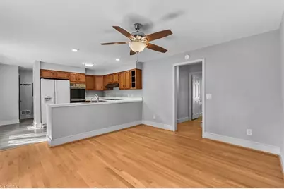 904 Pebble Drive, Greensboro, NC 27410 - Photo 11