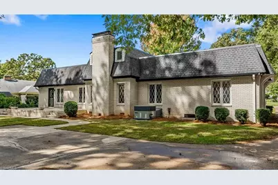 904 Pebble Drive, Greensboro, NC 27410 - Photo 39