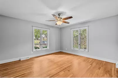 904 Pebble Drive, Greensboro, NC 27410 - Photo 29