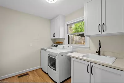 1115 Pebble Drive, Greensboro, NC 27410 - Photo 39