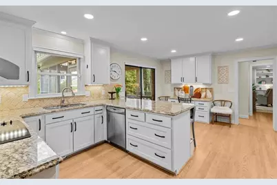 1115 Pebble Drive, Greensboro, NC 27410 - Photo 13