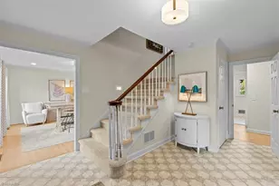 1115 Pebble Dr, Greensboro, NC 27410 - Photo 3