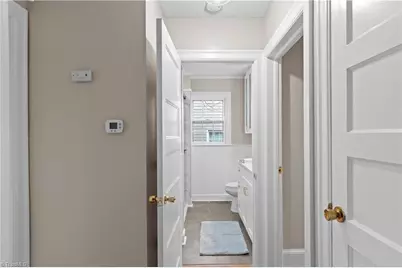 2413 Walker Avenue, Winston-Salem, NC 27103 - Photo 15