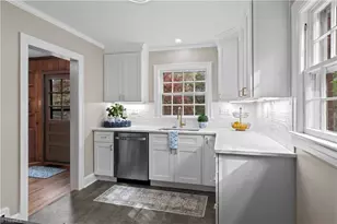 2413 Walker Ave, Winston-Salem, NC 27103 - Photo 9