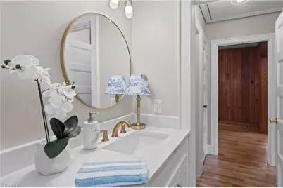 2413 Walker Avenue, Winston-Salem, NC 27103 - Photo 17