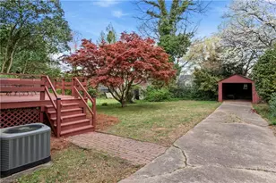 2413 Walker Ave, Winston-Salem, NC 27103 - Photo 25