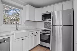 3007 Collier Dr, Greensboro, NC 27403 - Photo 21