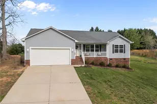 105 Hidden Springs Dr, Salisbury, NC 28147 - Photo 3