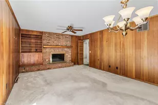 210 N Gurney St, Burlington, NC 27215 - Photo 13