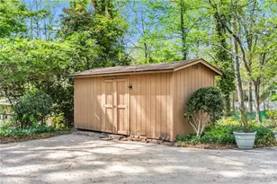 210 N Gurney St, Burlington, NC 27215 - Photo 41