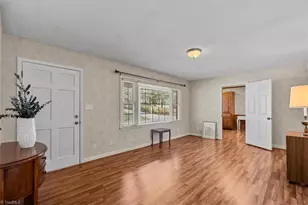 1905 Glenn Dr, Reidsville, NC 27320 - Photo 9