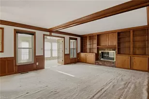 1011 Greenhurst Rd, Winston-Salem, NC 27104 - Photo 9