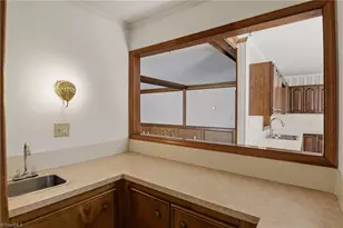 1011 Greenhurst Rd, Winston-Salem, NC 27104 - Photo 17