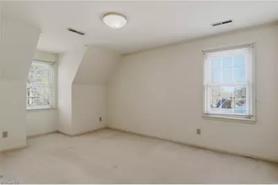 1011 Greenhurst Road, Winston-Salem, NC 27104 - Photo 27