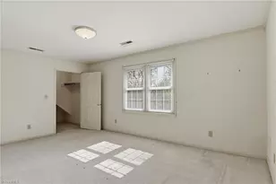 1011 Greenhurst Rd, Winston-Salem, NC 27104 - Photo 25