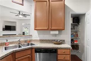 5910 Hollow Wood Ct, Winston-Salem, NC 27104 - Photo 15