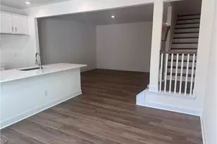 1304 Hammond Dr, Mebane, NC 27302 - Photo 5