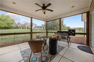 8463 Mdw Vis Dr, Lewisville, NC 27023 - Photo 19