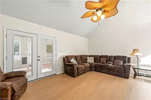 197 Hicks Ct, Lexington, NC 27295 - Photo 11