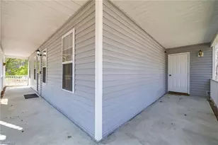 4082 Snyder Ridge Ln, Winston-Salem, NC 27107 - Photo 7