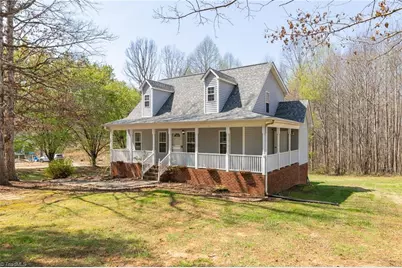 4082 Snyder Ridge Lane, Winston-Salem, NC 27107 - Photo 3