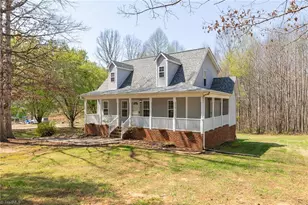 4082 Snyder Ridge Ln, Winston-Salem, NC 27107 - Photo 3