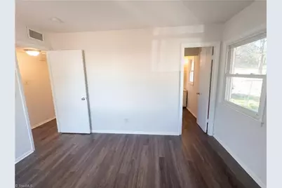 1447 E Sedgefield Drive, Winston-Salem, NC 27107 - Photo 7