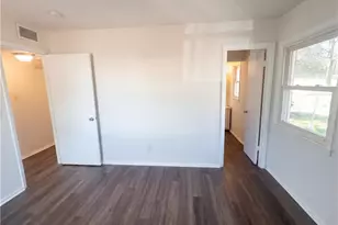 1447 E Sedgefield Dr, Winston-Salem, NC 27107 - Photo 7