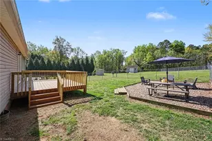 126 Camino Drive, Thomasville, NC 27360 - Photo 25