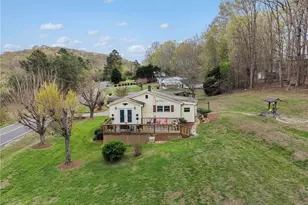 1937 Hoover Hill Rd, Asheboro, NC 27205 - Photo 27