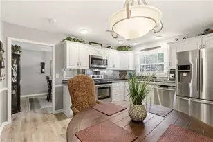 2005 Hunterwoods Dr, High Point, NC 27265 - Photo 13