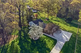 2005 Hunterwoods Dr, High Point, NC 27265 - Photo 35