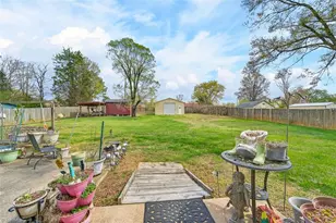 501 Roberts Rd, Eden, NC 27288 - Photo 21