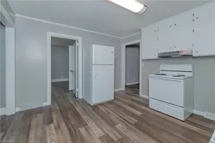 238 Underwood St, Asheboro, NC 27203 - Photo 11