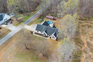 4619 Plantation Manor Dr, Randleman, NC 27317 - Photo 47