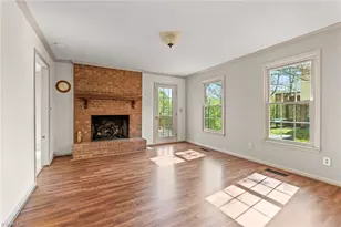 7000 Bridgewood Rd, Clemmons, NC 27012 - Photo 9